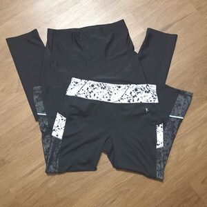 2 Pairs of Leggings Bundle Danskin and Rue21